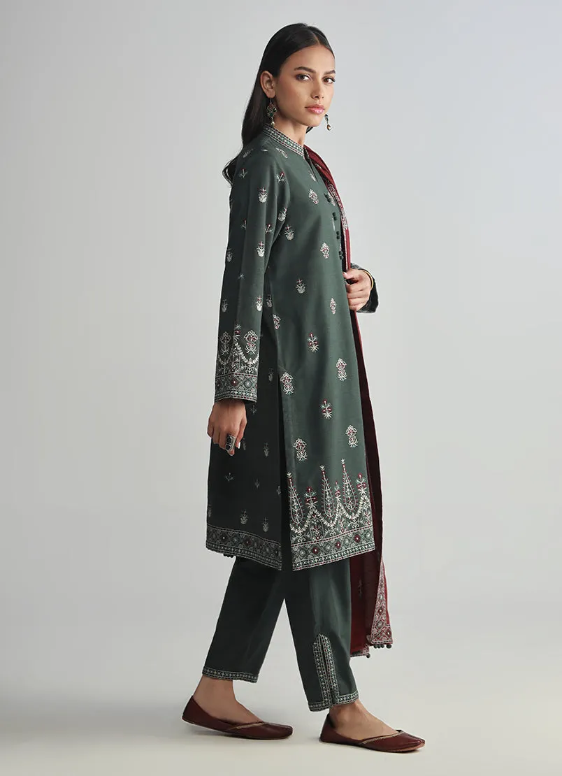 3 PC Khaddar Embroidered Suit