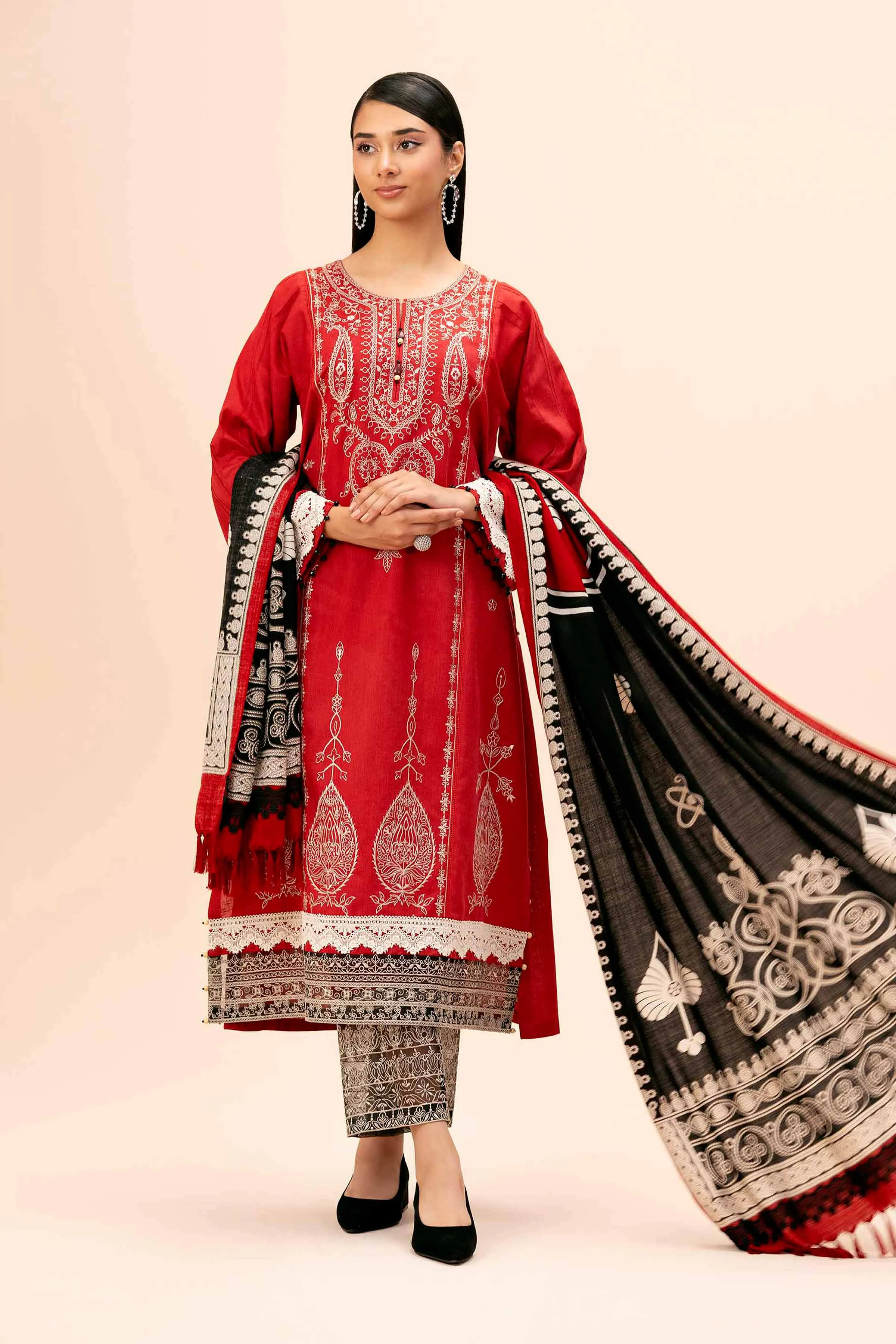 3 Piece - Embroidered Suit - 42404272