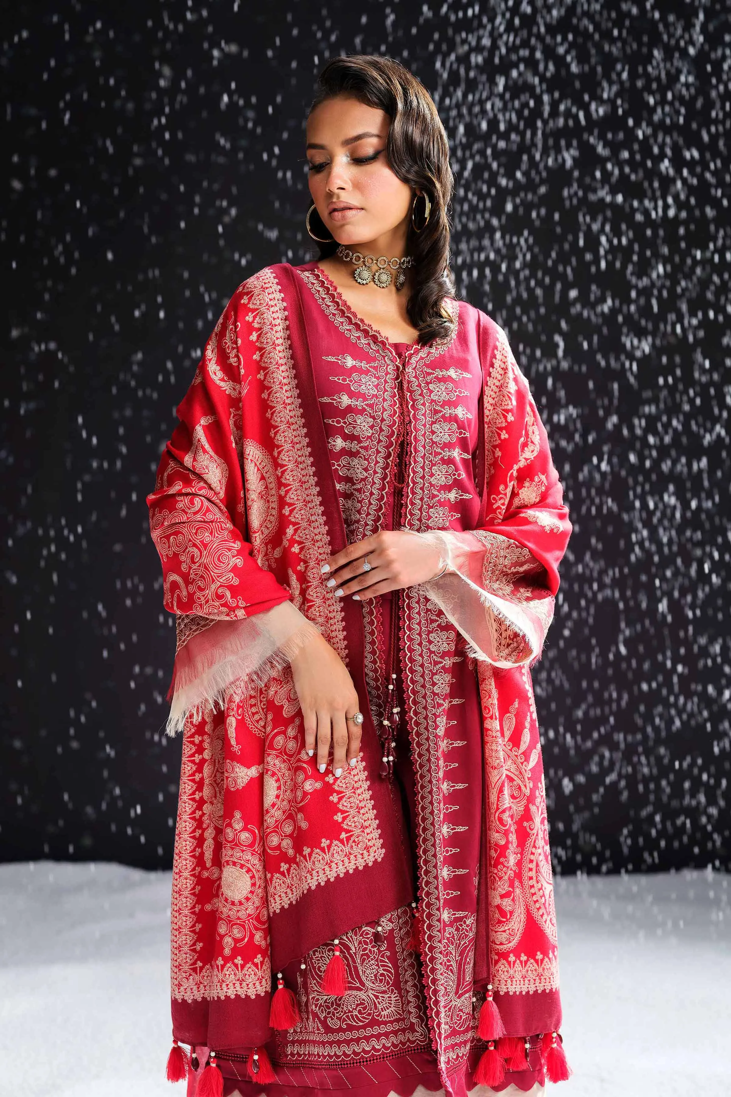 3 Piece - Embroidered Suit - 42404284