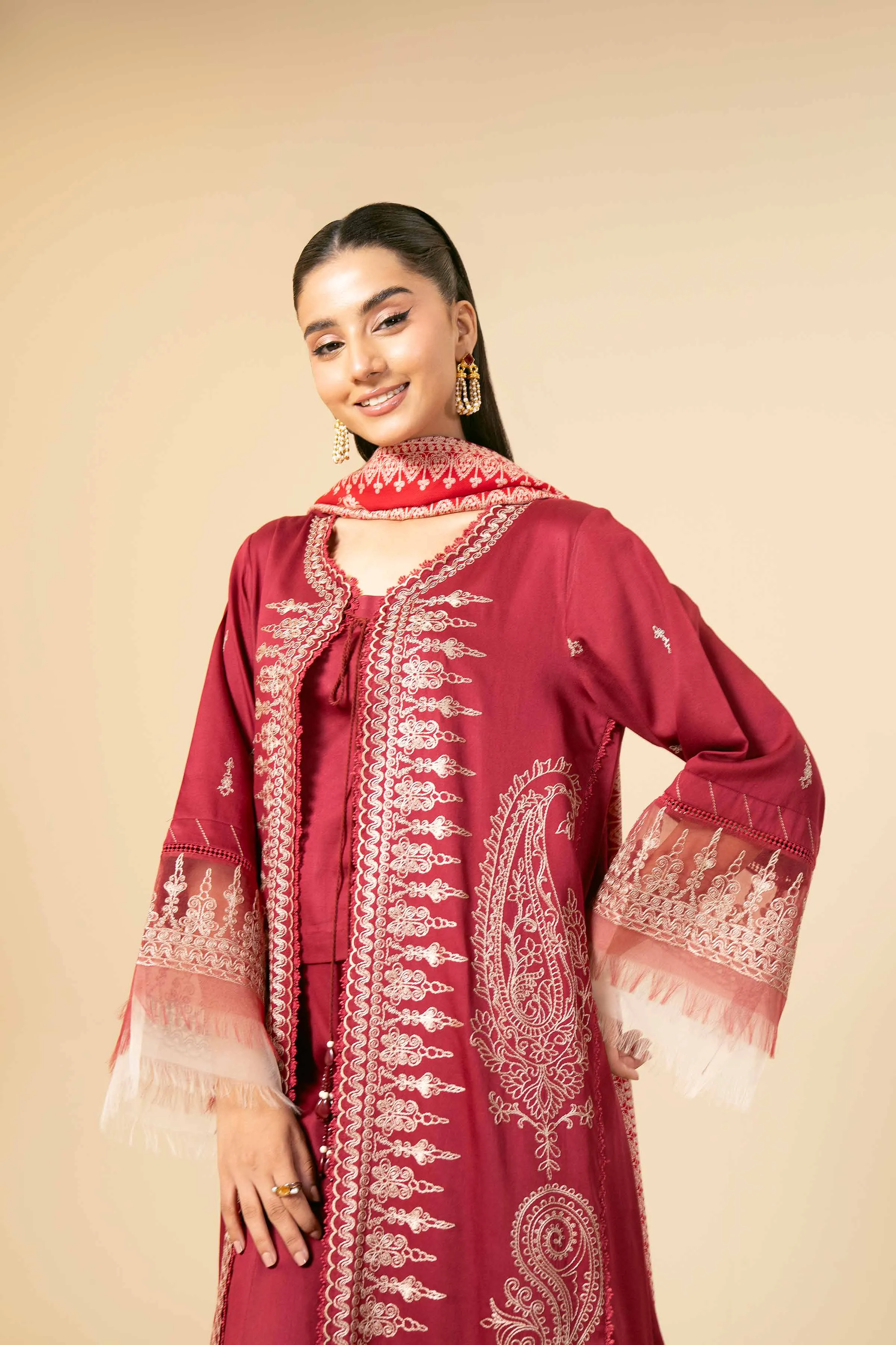 3 Piece - Embroidered Suit - 42404284