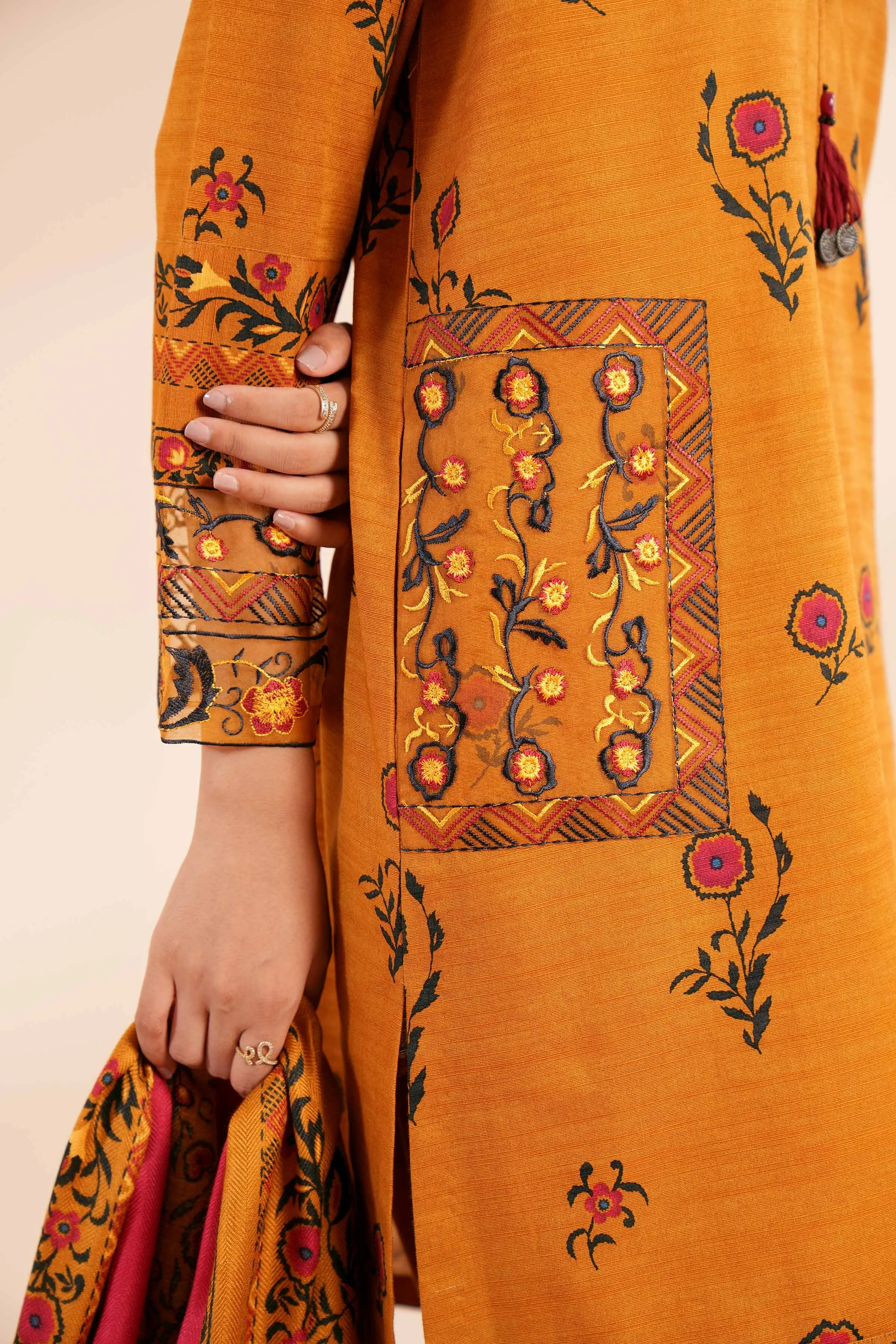 3 Piece - Printed Embroidered Suit - 42404186