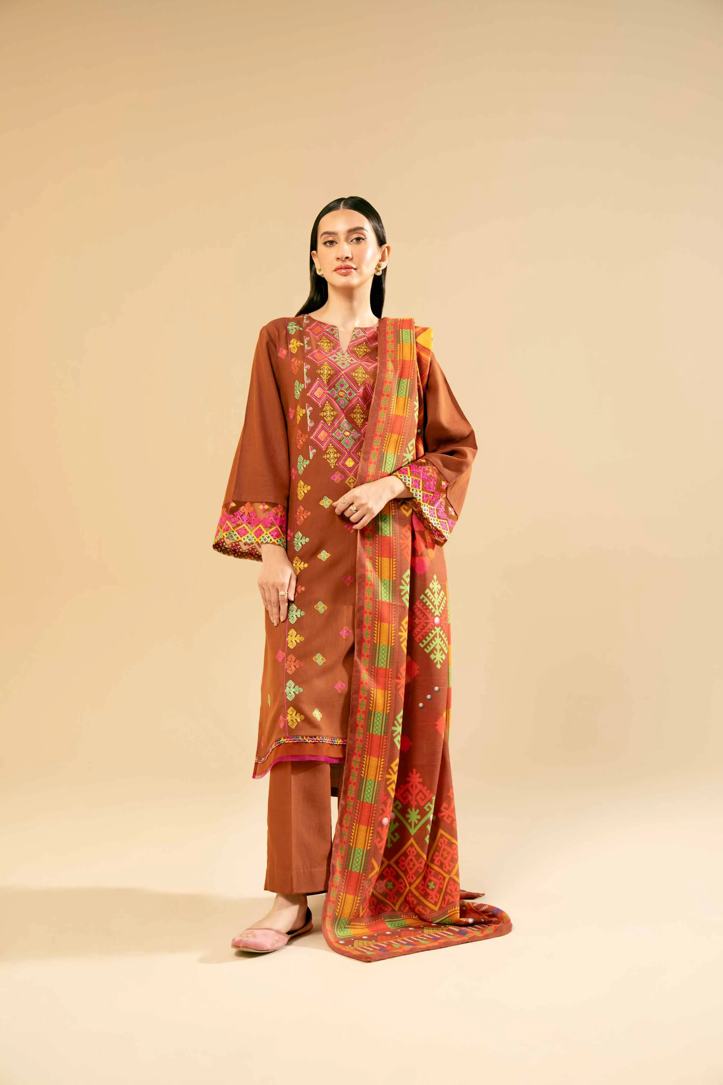 3 Piece - Yarn Dyed Embroidered Suit - 42404330