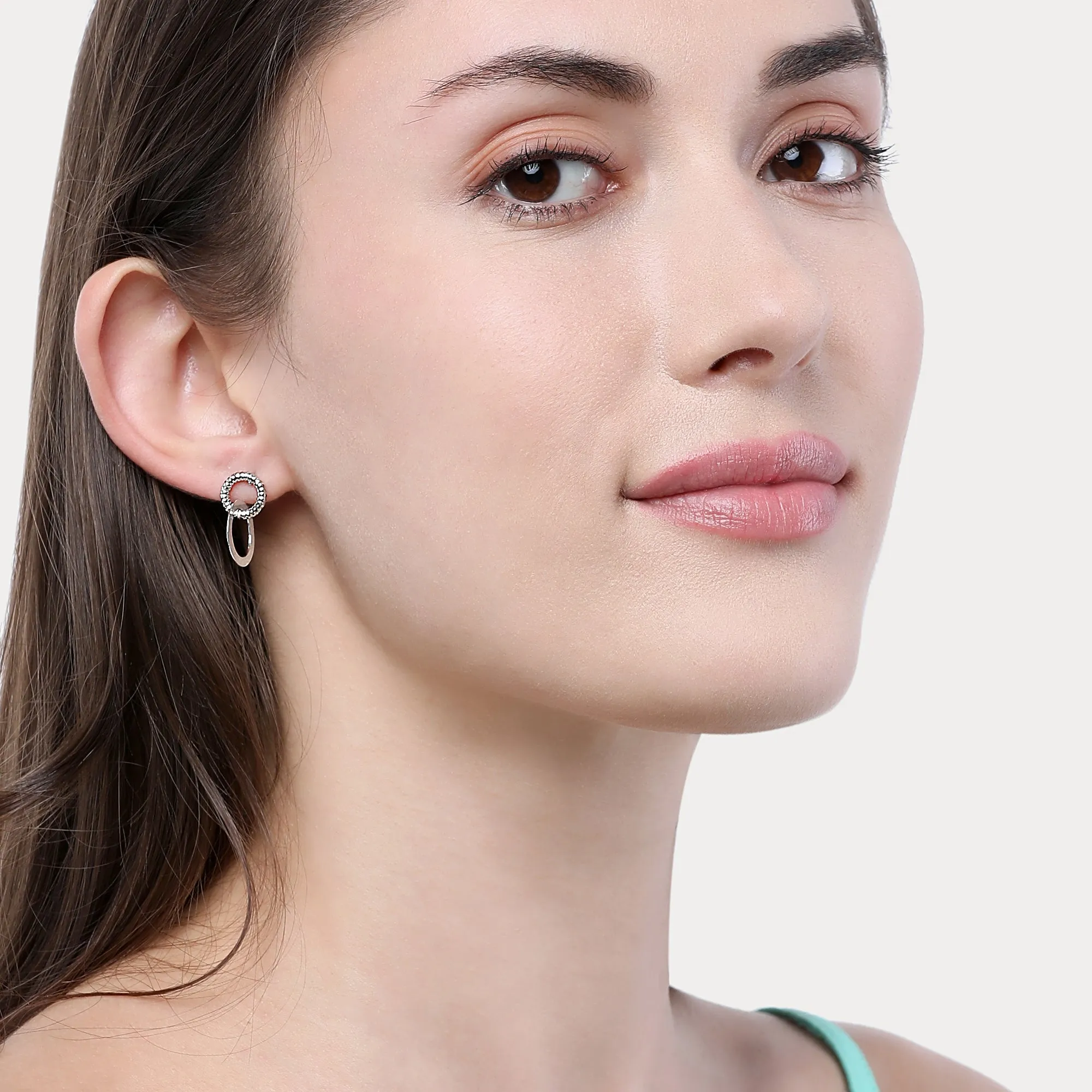 Accessorize London Textured Circle Link Short Drop Earrings