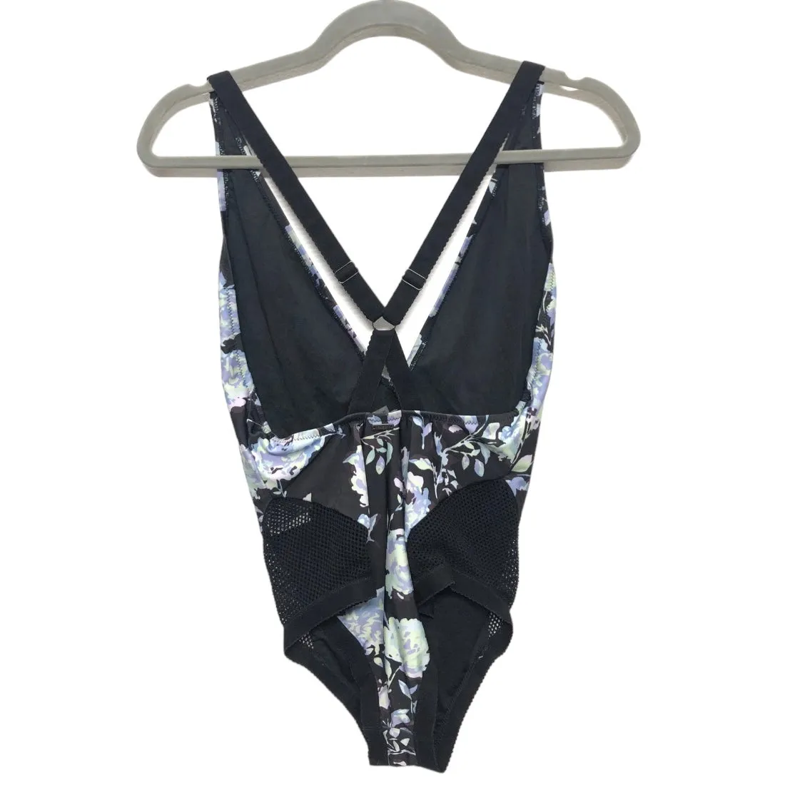 Black Swimsuit Clothes Mentor, Size S