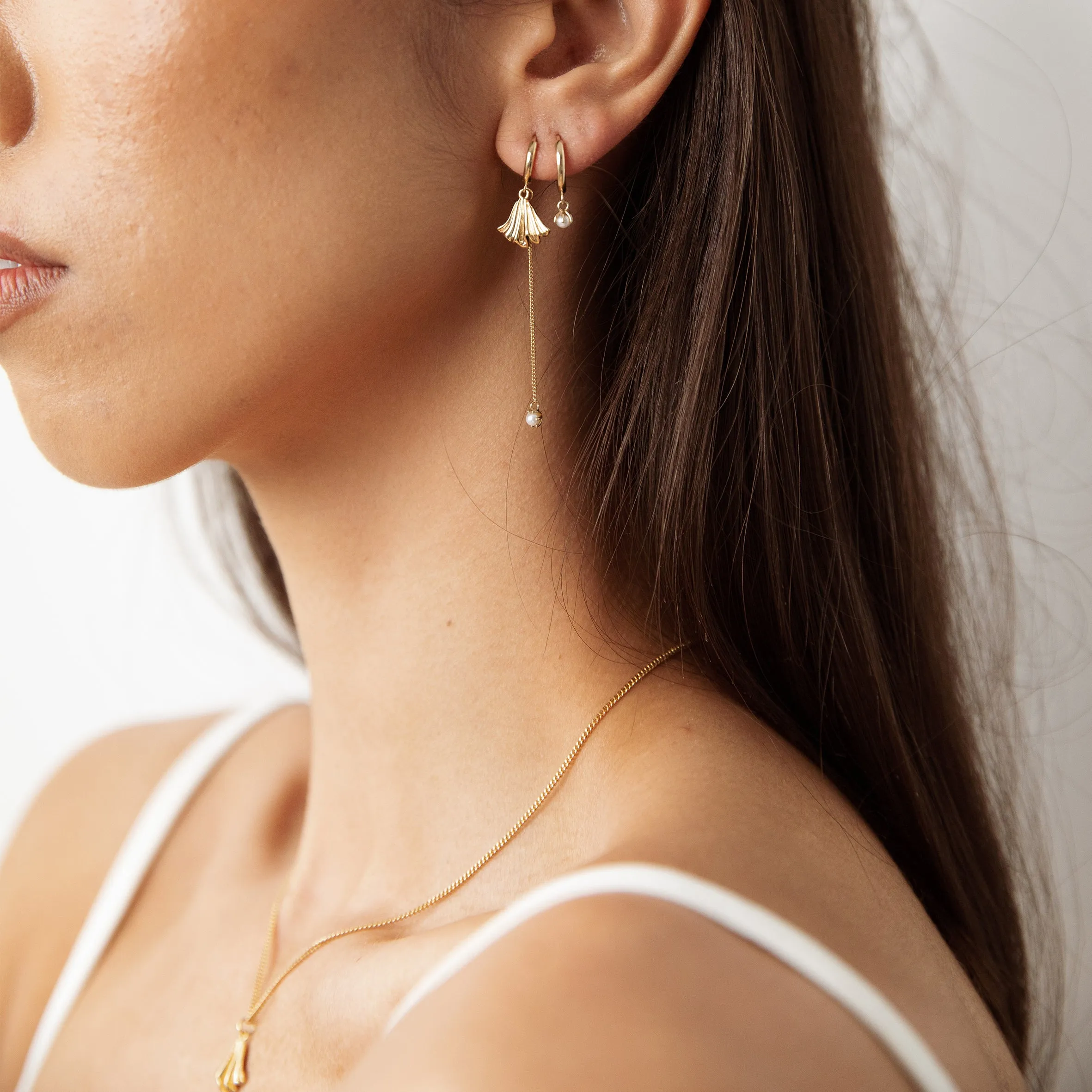 Dance with the shell sleeper Earring (single) - 14K/ 18K Gold