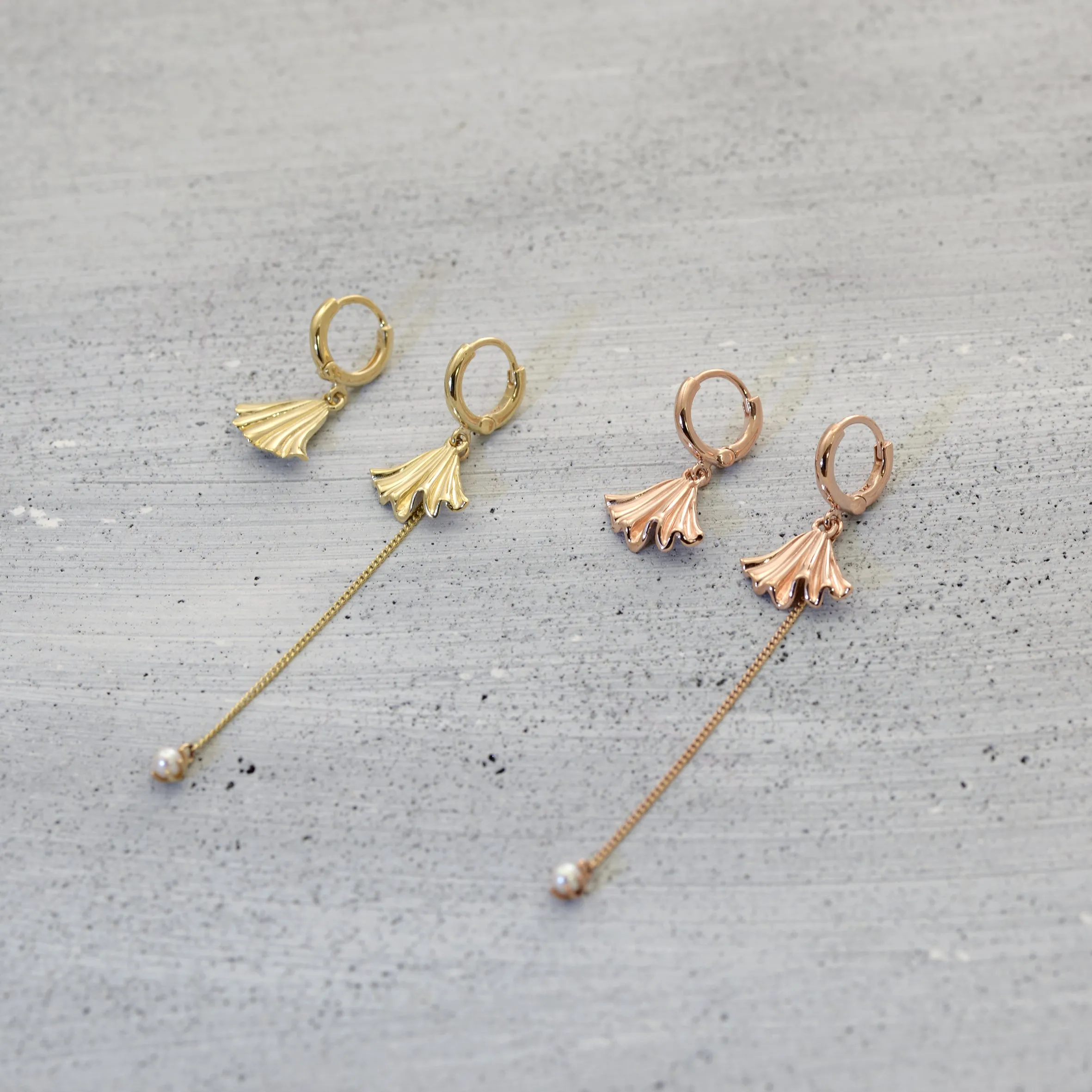 Dance with the shell sleeper Earring (single) - 14K/ 18K Gold