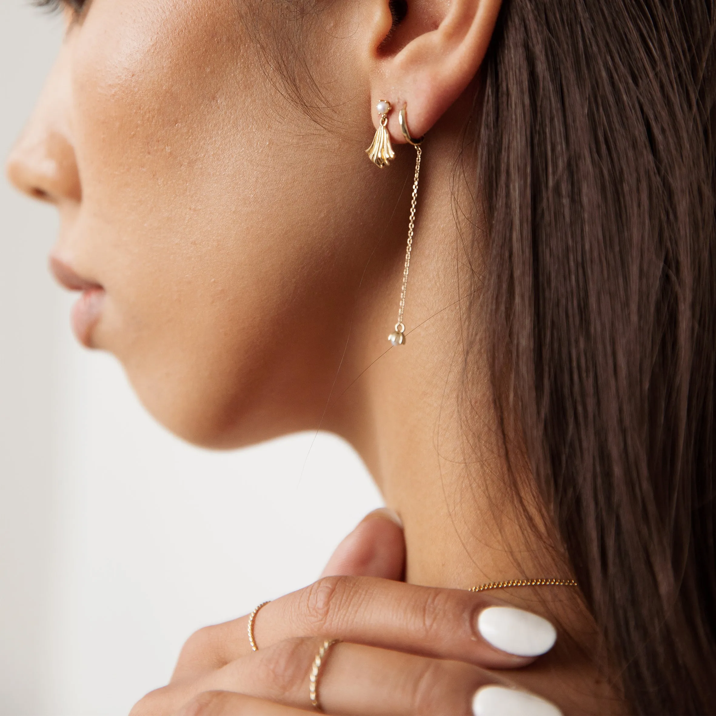 Dance with the shell sleeper Earring (single) - 14K/ 18K Gold