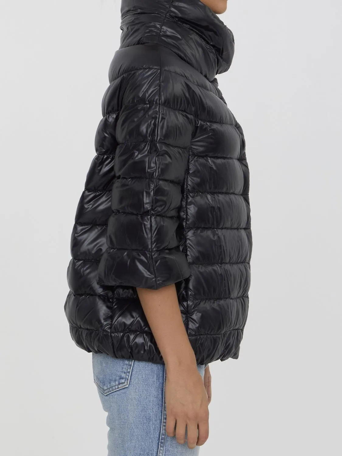 DOWN JACKET IN NYLON