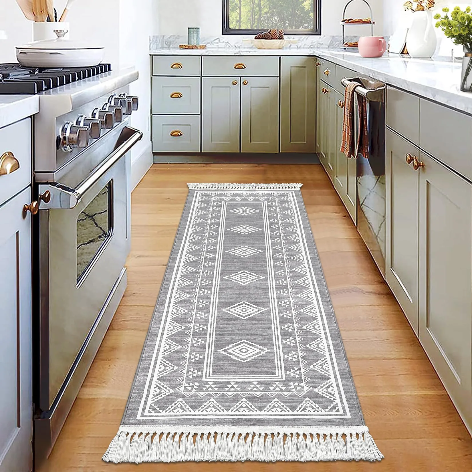 GARVEE Boho Runner Rug 2x6 Washable Hallway Runner Rug with Tassel Non-Slip Stain Resistant Farmhouse Entryway Rug Moroccan Bordered Floor Cover Carpet for Living Room Bedroom Kitchen Laundry, Grey