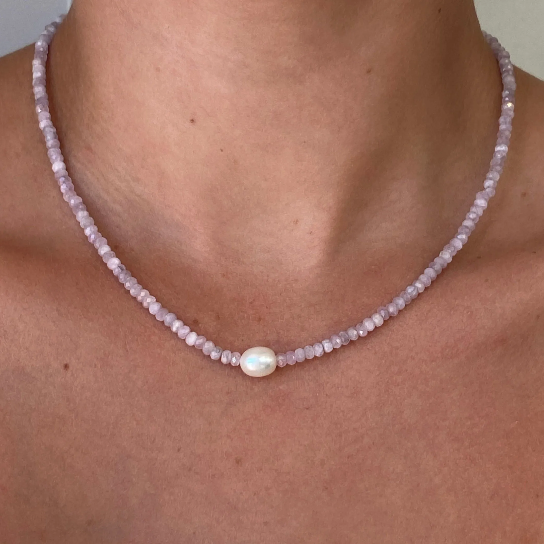 Lavender Love Pearl Choker Necklace