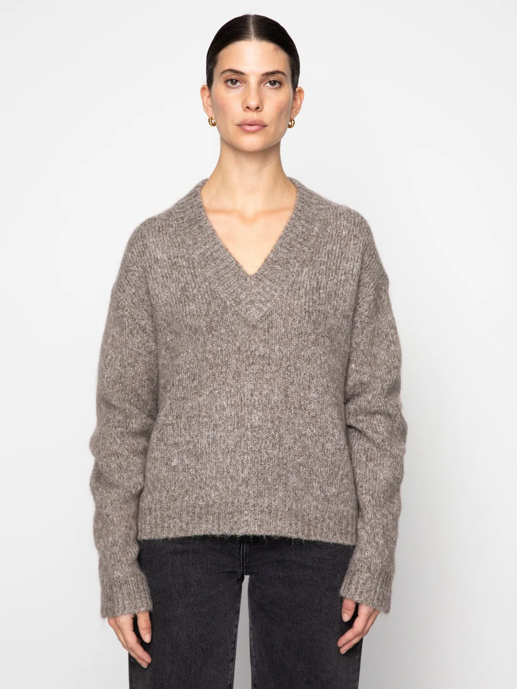 LOU KNIT SWEATER Grbrun