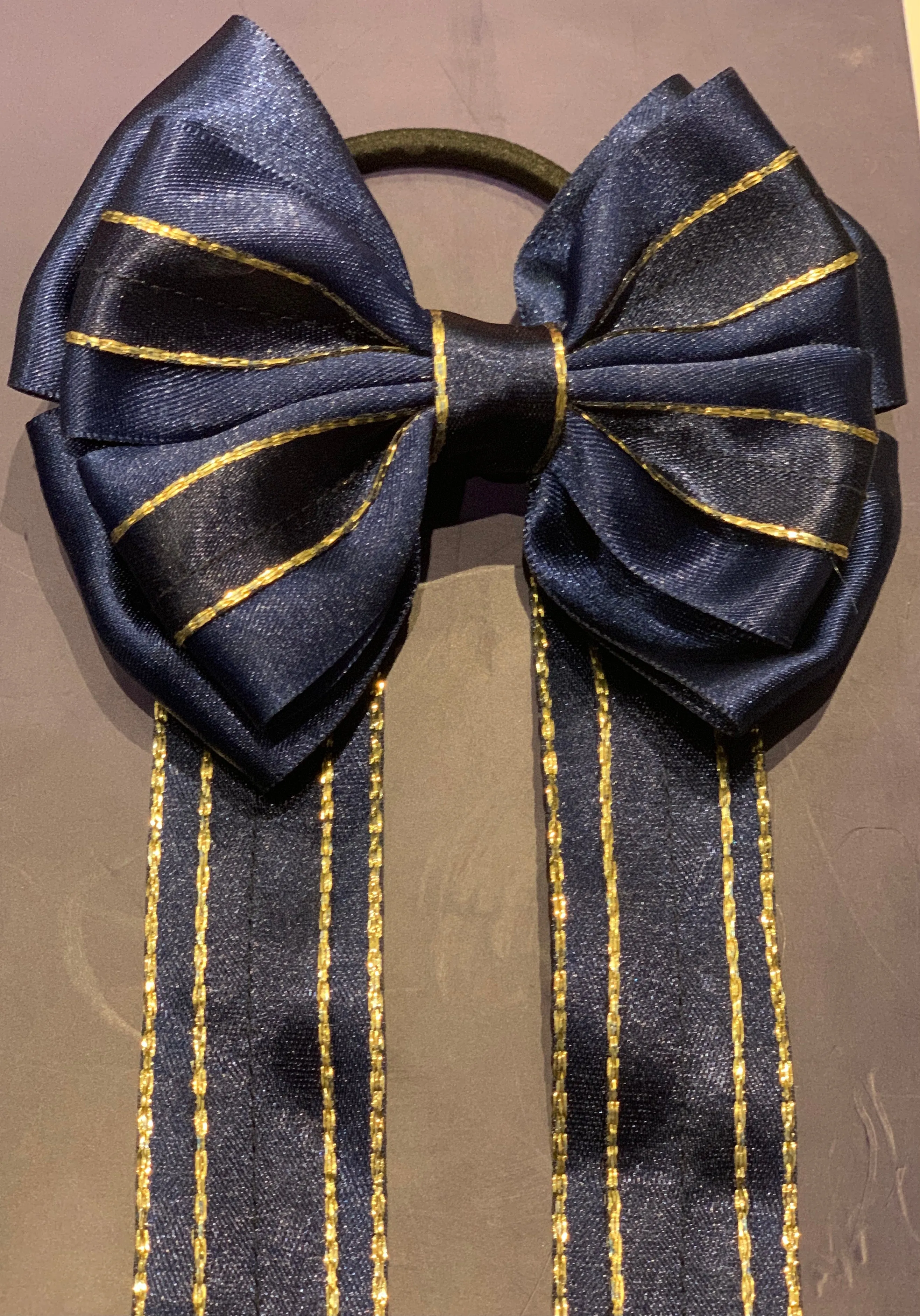 Luxury Bows: Navy & Gold Bows with Tails