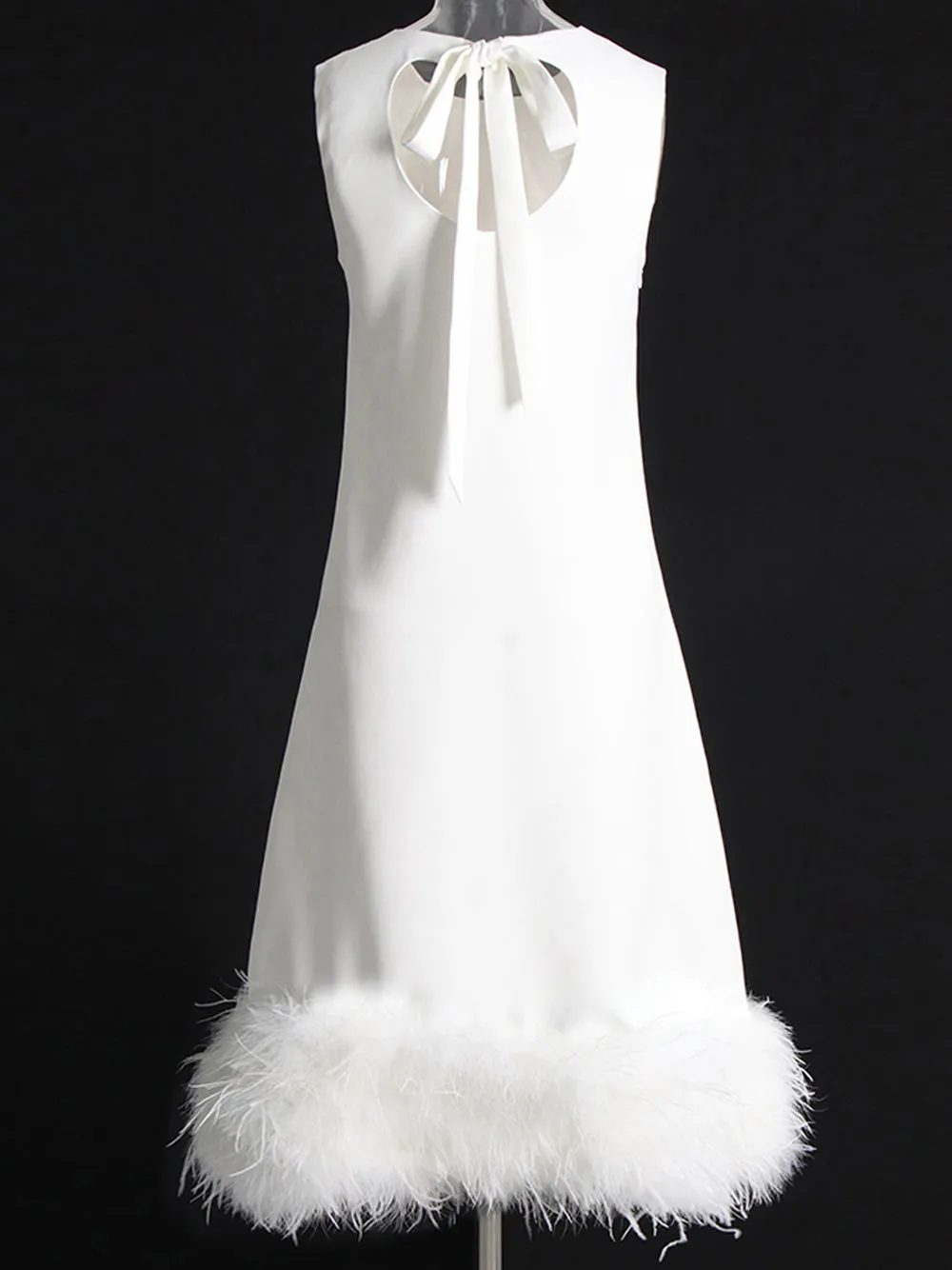 PIUME Maxi Dress w Feathers In White