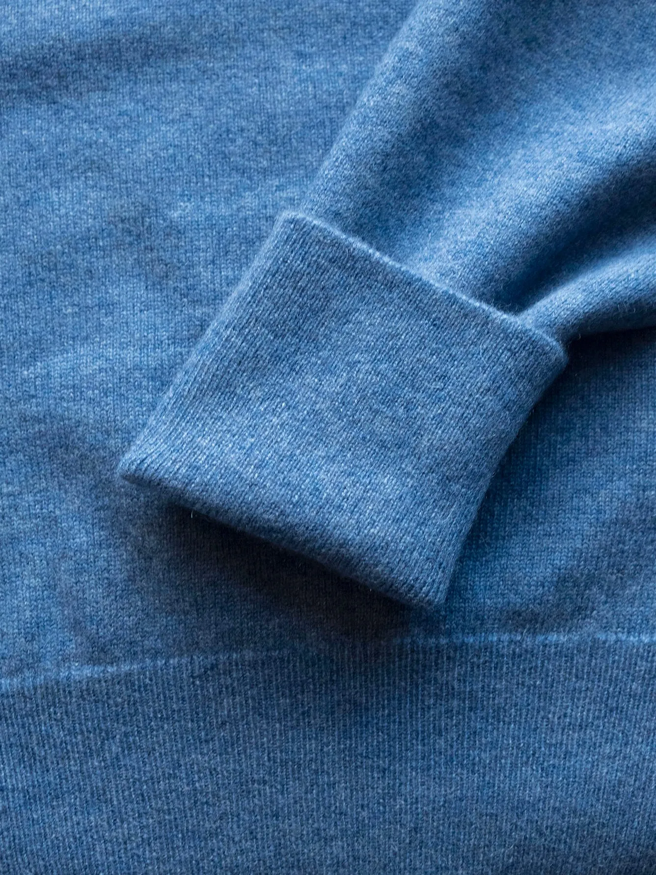 Pullman  Cashmere Roll Neck 1 Ply