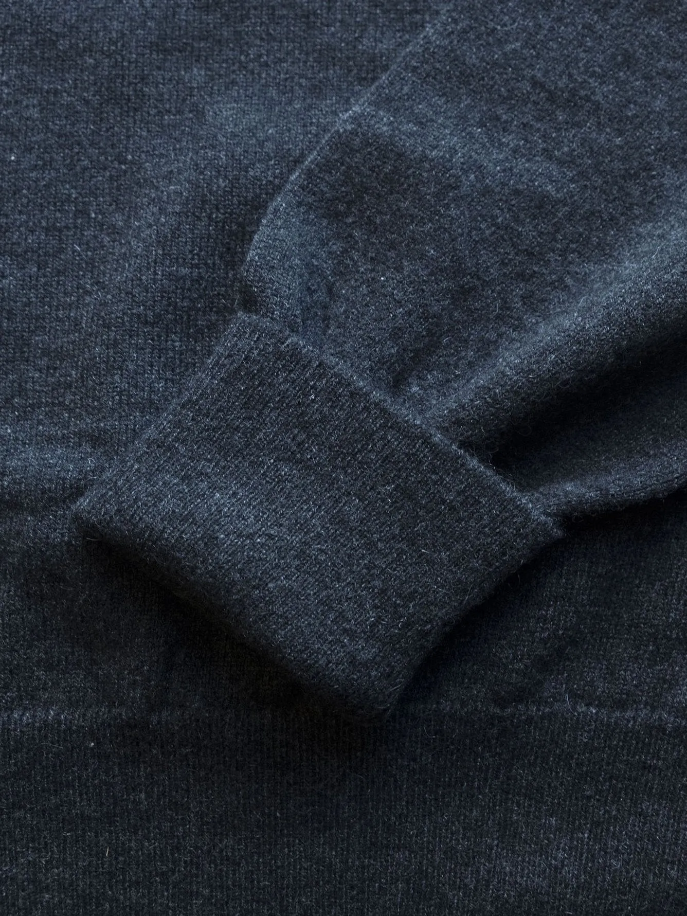 Pullman  Cashmere Roll Neck 1 Ply