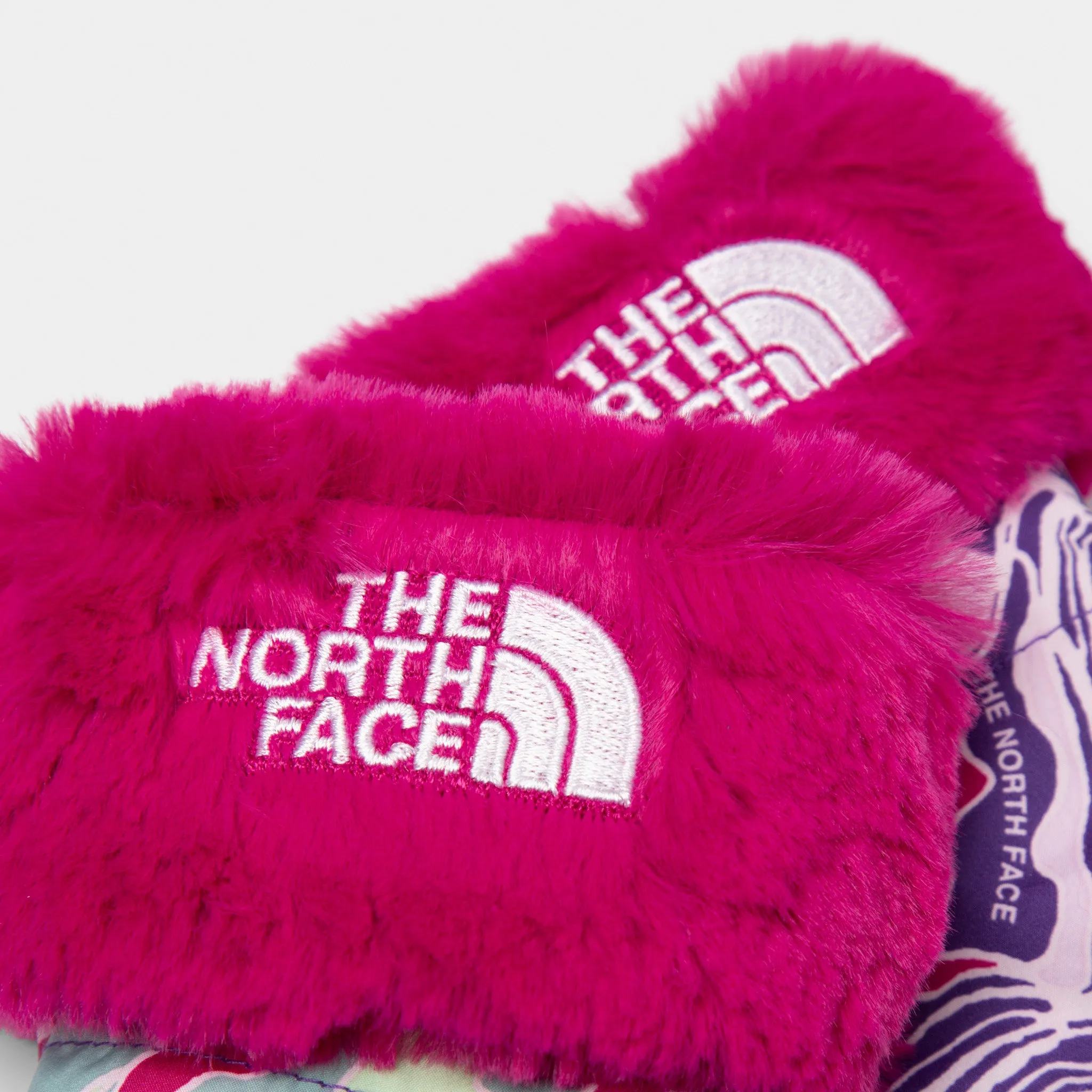 The North Face Kids' Mossbud Swirl Mitt / Peak Purple Terrain