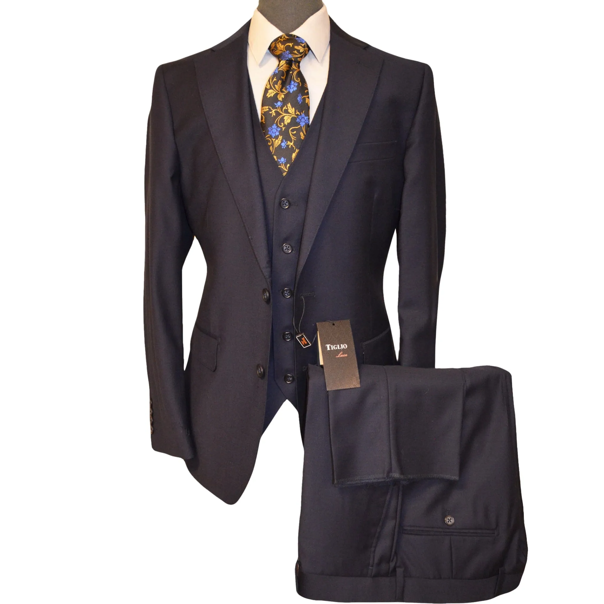 TIGLIO LUXE / DOLCETTO VESTED MODERN FIT SUIT