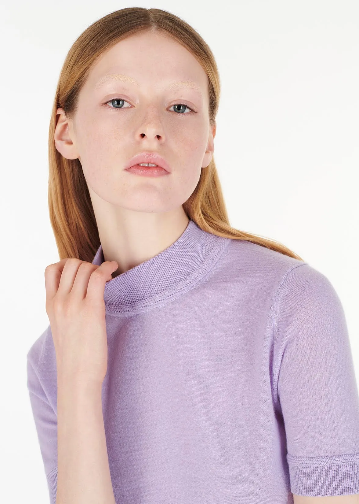 ultra-fine cashmere mockneck